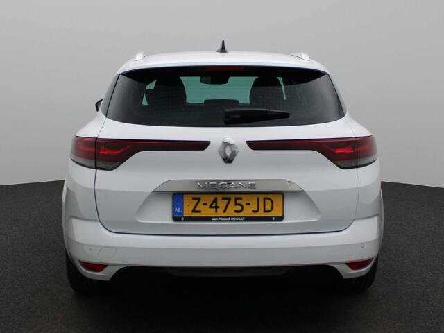 Renault MEGANE Estate TCe 140 Techno