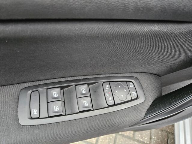 Renault MEGANE Estate 1.3 TCe Limited