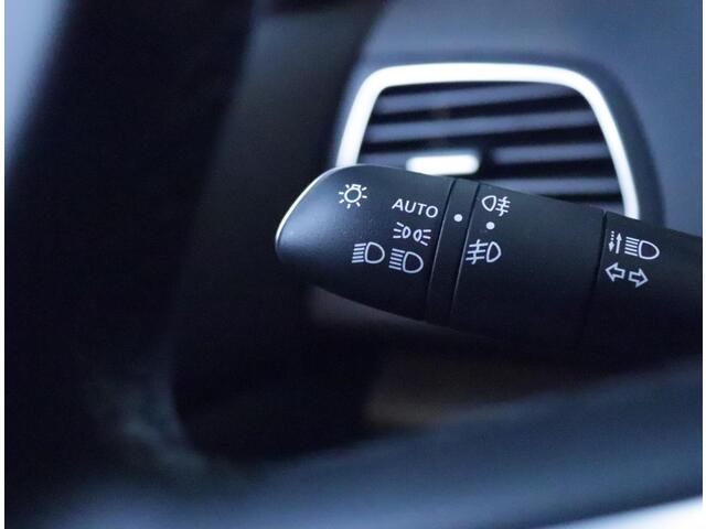 Renault MEGANE Estate 1.3 TCe 140 EDC Techno Clima/Navi/Trekhaak