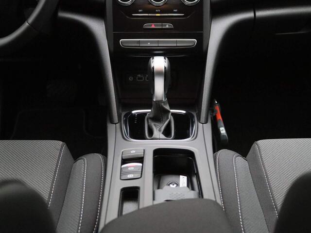 Renault MEGANE Estate 1.6 E-Tech Plug-In Hybrid 160Pk Equilibre | Full-Map Navigatie | PDC Voor + Achter | LED Pure Vision | Keyless | Climate Control | Virtual Cockpit | Apple Carplay & Android Auto