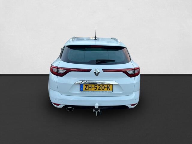 Renault MEGANE Estate 1.2 TCe Bose AUTOMAAT GROOT NAVI / TREKHAAK / STOEL VERW. / CLIMATE / CAMERA
