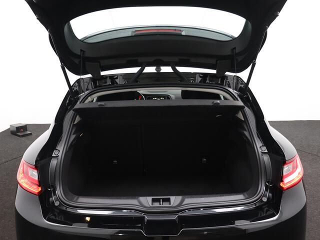 Renault MEGANE 1.2 TCe Limited Apple Carplay, Keyless, 17 inch