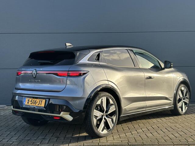 Renault MEGANE E-Tech EV60 220Pk Optimum Charge Iconic || Harman Kardon | Stoel & Stuurwielverwarming | 360 Graden Camera's | Dodehoek Detectie | Leder Interieur | 20'' Lichtmetalen Velgen | Climate Control | Navigatie