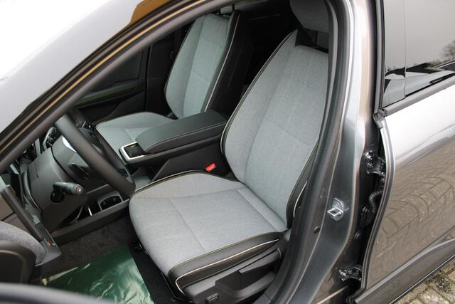 Renault MEGANE E-Tech TECHNO 220pk Comfort Range 60 kWh | Pack winter | Pack advanced drive assist & augmented vision | All season banden | Uit voorraad leverbaar