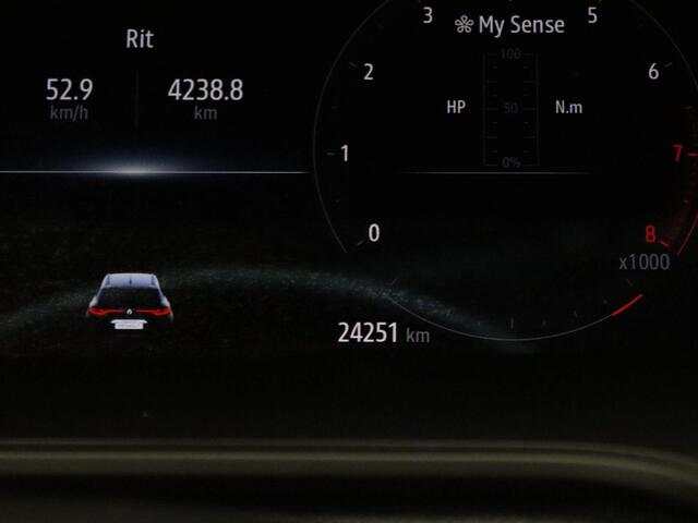 Renault MEGANE Estate TCe 140pk Techno EDC/AUTOMAAT Camera | Climate | Navi | Parksens. | Stoel-/stuurverwarming