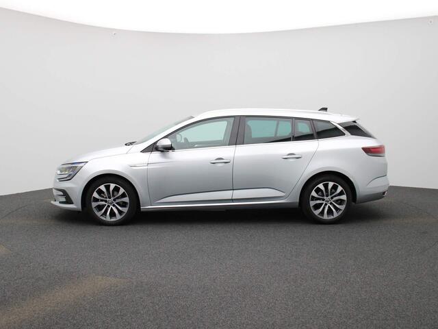 Renault MEGANE Estate 1.3 TCe 140 Techno | Apple & Android Carplay | Navigatie | Parkeersensoren Voor & Achter | Camera | Trekhaak | Climate Control | Cruise Control |