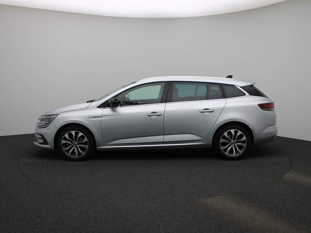 Renault MEGANE Estate 1.3 TCe 140Pk Techno | Navigatie | Apple & Android Carplay | Parkeersensoren Voor & Achter | Camera | Climate Control | Privacy Glass | Cruise Control | Keyless Entry | Trekhaak |