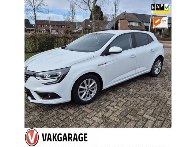 Renault MEGANE 1.2 TCe Bose