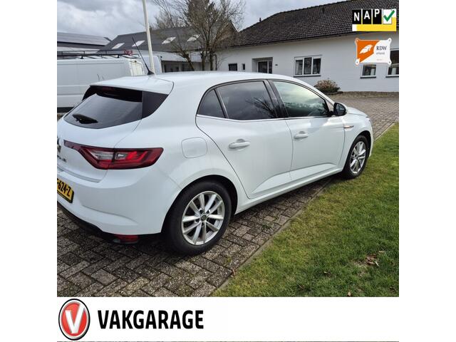 Renault MEGANE 1.2 TCe Bose