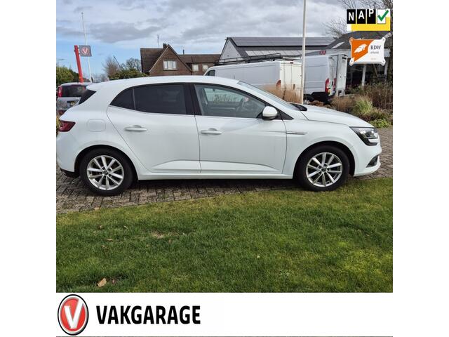 Renault MEGANE 1.2 TCe Bose
