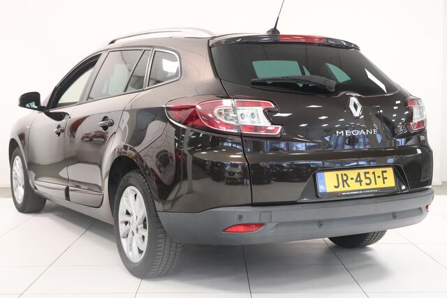 Renault MEGANE Estate 1.2 TCe Limited | Schuif kanteldak | Navigatie | Climatronic |