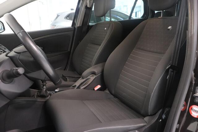 Renault MEGANE Estate 1.2 TCe Limited | Schuif kanteldak | Navigatie | Climatronic |