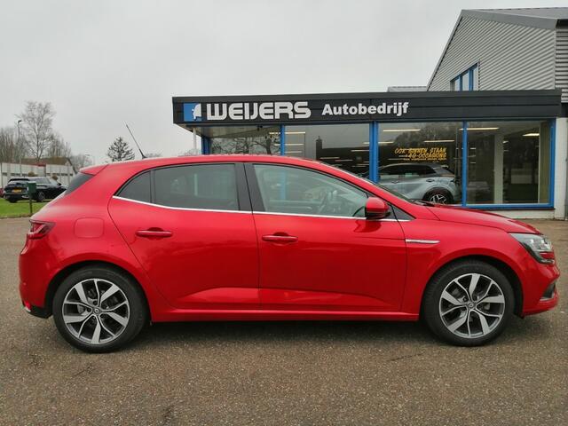 Renault MEGANE 1.2 TCe 131pk Bose, Navi, Trekhaak wegklapbaar, Massagestoel