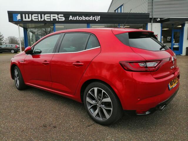 Renault MEGANE 1.2 TCe 131pk Bose, Navi, Trekhaak wegklapbaar, Massagestoel