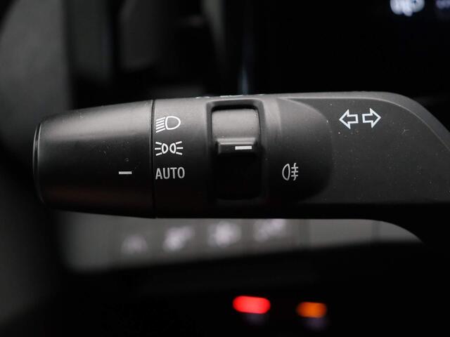 Renault MEGANE E-Tech Comfort Range Evolution 130pk 60 kWh | Stoel- en stuurwielverwarming | Parkeersensoren rondom |