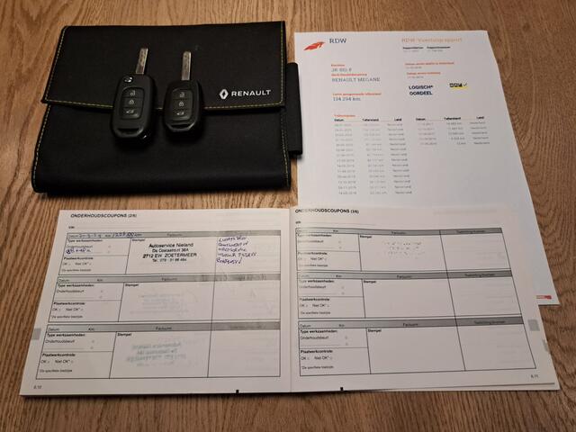 Renault MEGANE 1.2 TCe Zen + NAVI !!
