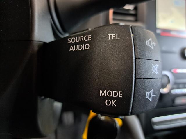 Renault MEGANE 1.2 TCe Zen + NAVI !!