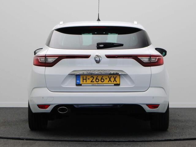 Renault MEGANE Estate TCe 140pk Bose | Climate control | Cruise control | Parkeersensoren voor + achter | Apple Carplay/Android auto |