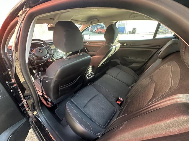 Renault MEGANE 1.5 dCi Eco2 Zen | Nieuw Binnen | Navigatie | Climate Control | APK 18-11-2025 |