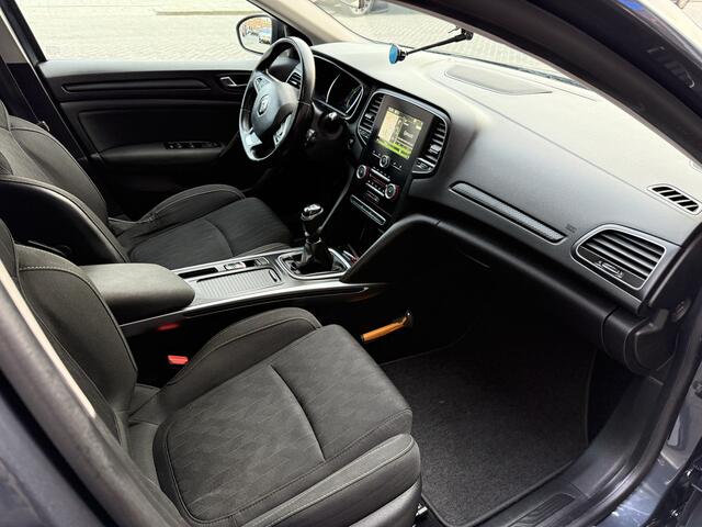 Renault MEGANE Estate 1.3 TCe Limited NL AUTO/CLIMATE/CRUISE/NAVI