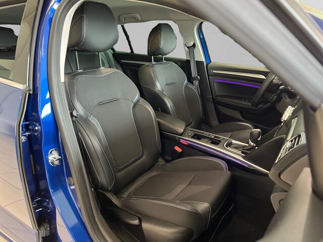 Renault MEGANE Estate 1.6 E-Tech Plug-In Hybrid 160 Intens NAVI / PDC V+A / CRUISE