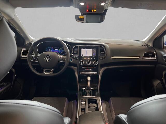 Renault MEGANE Estate 1.6 E-Tech Plug-In Hybrid 160 Intens NAVI / PDC V+A / CRUISE