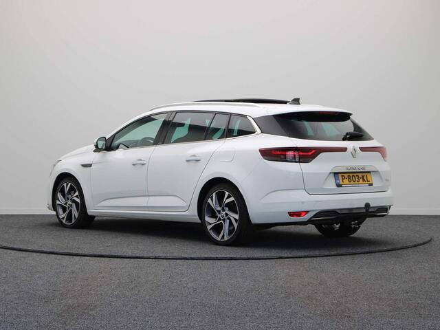 Renault MEGANE Estate E-Tech Phev 160pk R.S. Line | Panoramadak | Stoelverwarming | Trekhaak | Navigatie | Cruise control |