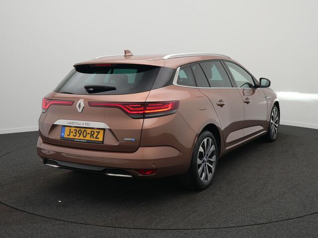 Renault MEGANE Estate 1.6 E-Tech Plug-In Hybrid 160 Business Edition One - Panoramadak - Automaat - Bose Audio - Achteruitrijcamera