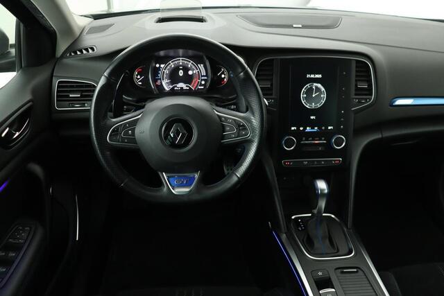 Renault MEGANE 1.6 TCe GT | Adaptive cruise | Stoelverwarming | Head-Up | Camera | Alcantara | Full LED | Sportstoelen | Park Assist