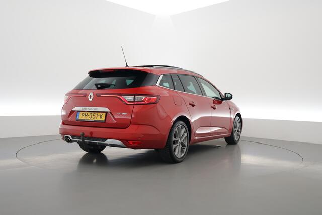Renault MEGANE Estate 1.2 TCe GT-Line | Pano | HUD | Camera | Bose | Trekhaak |