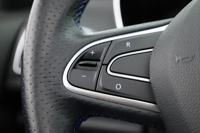 Renault MEGANE Estate 1.2 TCe GT-Line | Pano | HUD | Camera | Bose | Trekhaak |