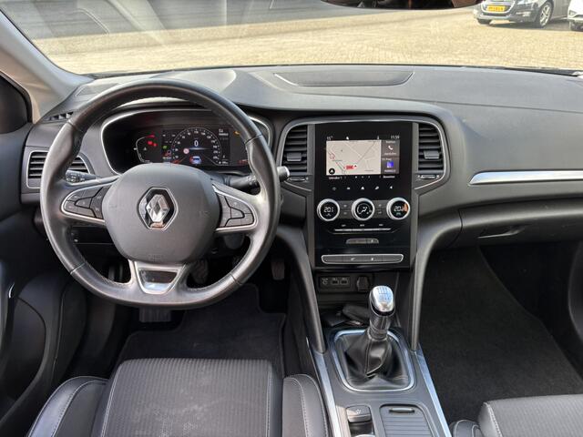 Renault MEGANE Estate 1.3 TCe Intens / Navi / Trekhaak / Keyless Entry / Sensoren V+A /
