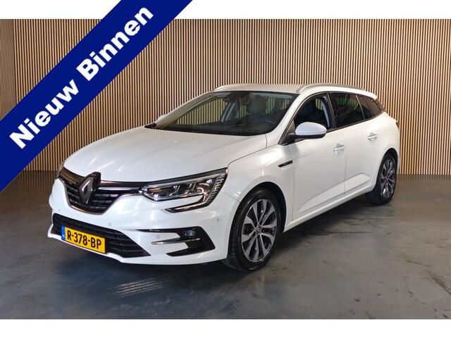 Renault MEGANE Estate 1.3 TCe Intens - Stoel/Stuurverwarming - Adapative Cruisecontrol - Head-up display - Parelmoer - Massage