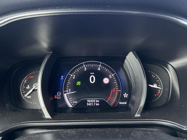 Renault MEGANE Estate 1.3 TCe Bose 140PK / Dealer onderhouden / Trekhaak / Keyless / Cruise / Applecarplay - Androidauto /