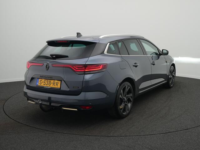 Renault MEGANE Estate 1.6 E-Tech Plug-In Hybrid 160 E-Tech Engineered - Allseason Banden - Trekhaak