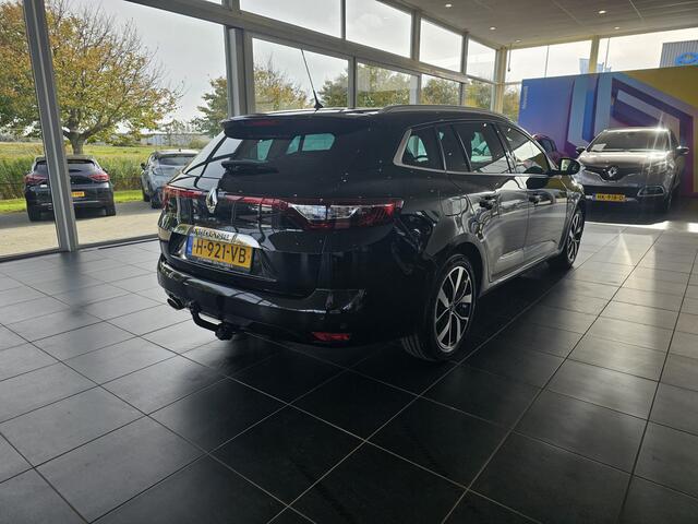 Renault MEGANE Estate 1.3 TCe 140 Bose | Parkeersensoren vóór & achter | Climate control | Camera | Navigatie | incl. Bovag rijklaarpakket met 12 maanden garantie |