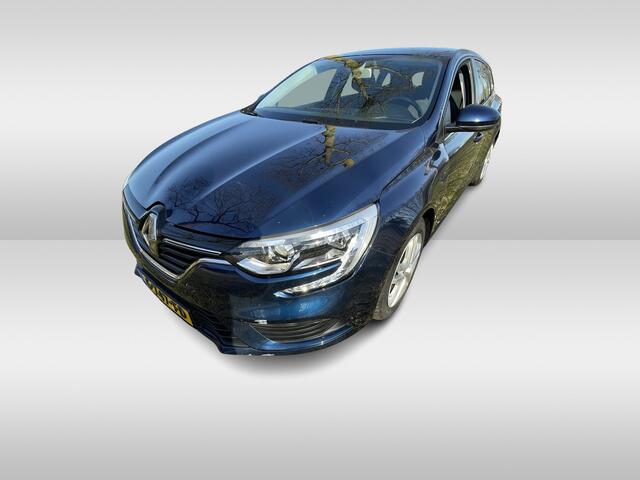 Renault MEGANE Estate 1.2 TCe Limited Frisse Renault estate 2018 alle facturen aanwezig prijs 9999 euro