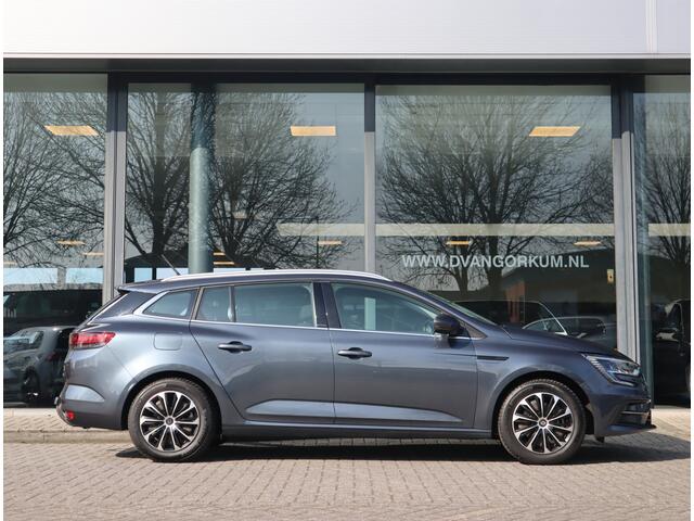 Renault MEGANE Estate 1.6 E-Tech Plug-In Hybrid 160 Business Zen