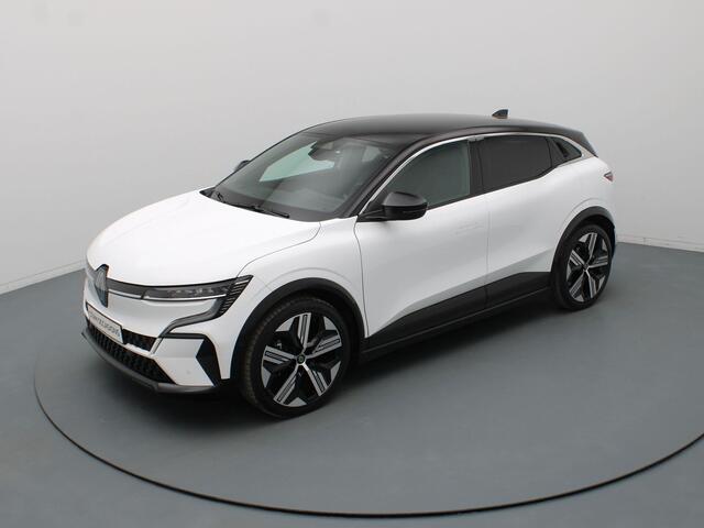 Renault MEGANE E-Tech Comfort Range Iconic 60 kWh Adapt. Cruise | Harman Kardon | Leder | Parkeersens. v+a | Stoel-/stuurverw.
