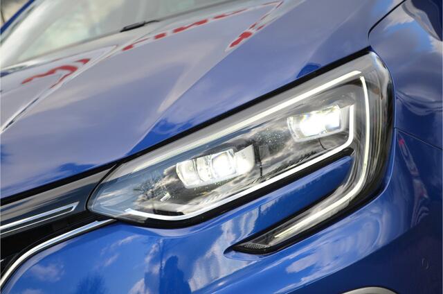 Renault MEGANE Estate 1.3 TCe GT-Line Carplay | Kuipstoelen | BOSE | LED koplampen | Automaat | Dodehoeksensor | Adaptive Cruise | Ambient light