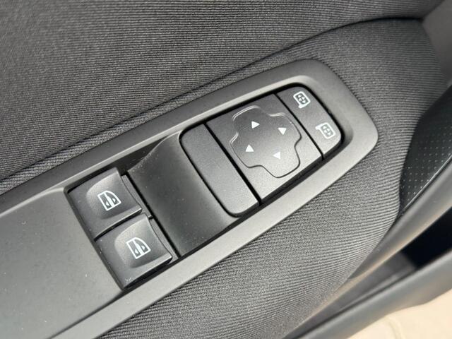 Renault MEGANE WAGON 1.2 TCe LIFE ENERGY * 6MND GARANTIE* AIRCO NAVIGATIE BT