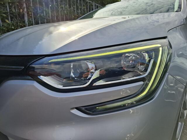 Renault MEGANE Estate 1.5 dCi Limited AUTOMAAT