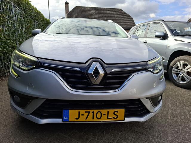 Renault MEGANE Estate 1.5 dCi Limited AUTOMAAT
