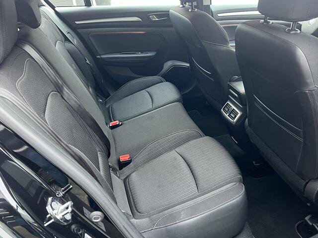 Renault MEGANE Estate 1.3 TCe Limited Camera/autom.inparkeerhulp/blindspot