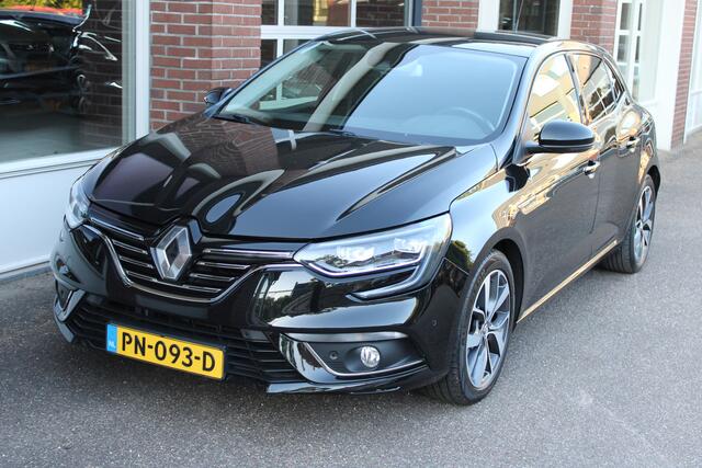 Renault MEGANE 1.2 TCe GT-Line 130 Pk, Airco/ECC, Navigatie, Trekhaak,