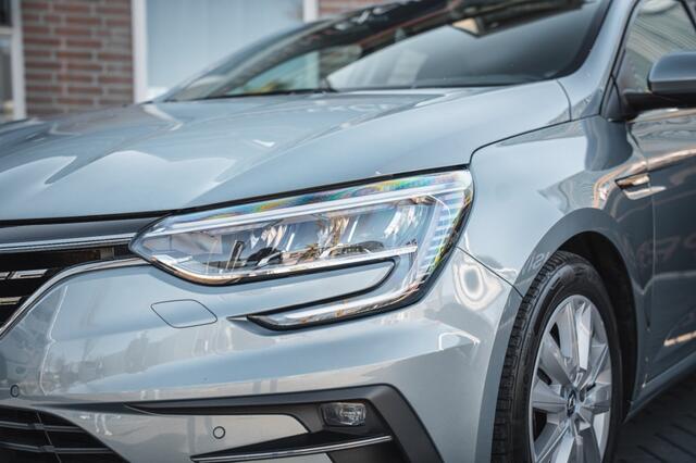 Renault MEGANE 1.6 E-Tech PH 160 HP INTENS FULL OPTION