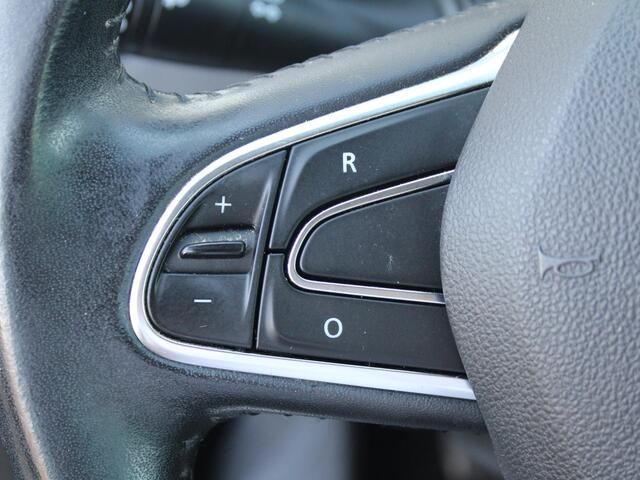 Renault MEGANE Estate 1.2 TCe Limited / Trekhaak (1700 KG) / Navigatie + Apple Carplay/Android Auto / Cruise Control / Climate Control / Keyless Entry & Start /