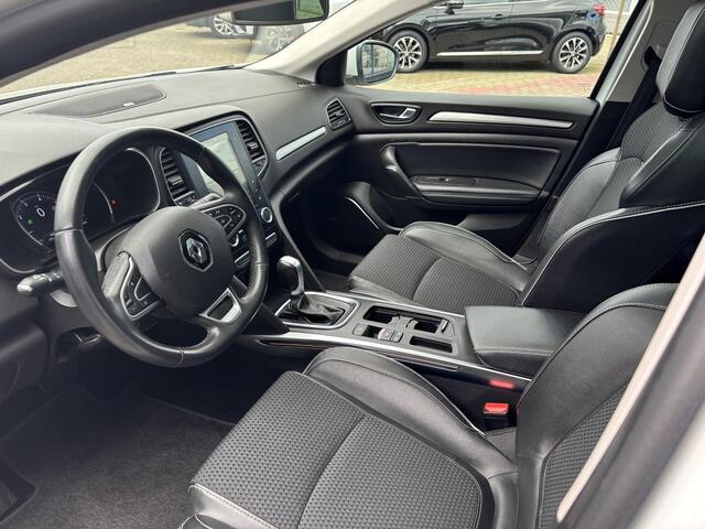 Renault MEGANE Estate 1.3 TCe Bose AUTOMAAT / SCHUIFDAK / CLIMATE CONTROL / 8,7INCH NAVI INCL. APPLE & ANDROIDCARPLAY / AUT. PARKEERASSSISTENT / BOSE AUDIO