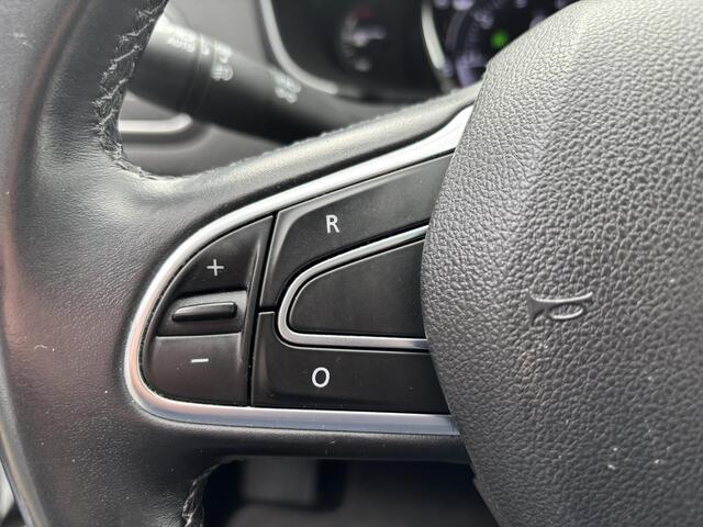 Renault MEGANE Estate 1.3 TCe Bose AUTOMAAT / SCHUIFDAK / CLIMATE CONTROL / 8,7INCH NAVI INCL. APPLE & ANDROIDCARPLAY / AUT. PARKEERASSSISTENT / BOSE AUDIO