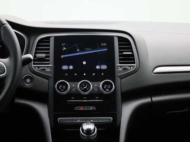 Renault MEGANE Estate TCe 140 Equilibre | Parkeersensoren | Navigatie | Climate control